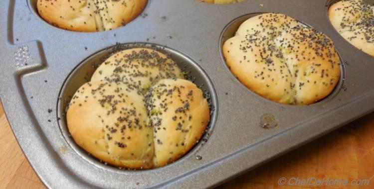 Lime Scented Cloverleaf Dinner Rolls