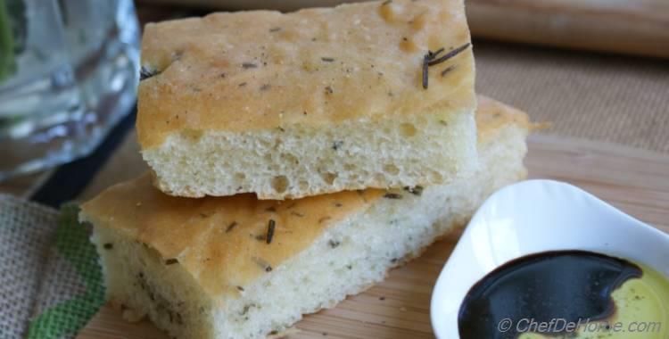 Party Friendly Rosemary Focaccia Bread Bake