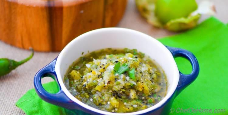 Fire Roasted Tomatillo Salsa - My other Chipotle Mexican Grill Favorite