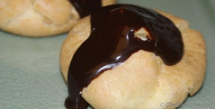 Cream Puffs with Chocolate Glaze