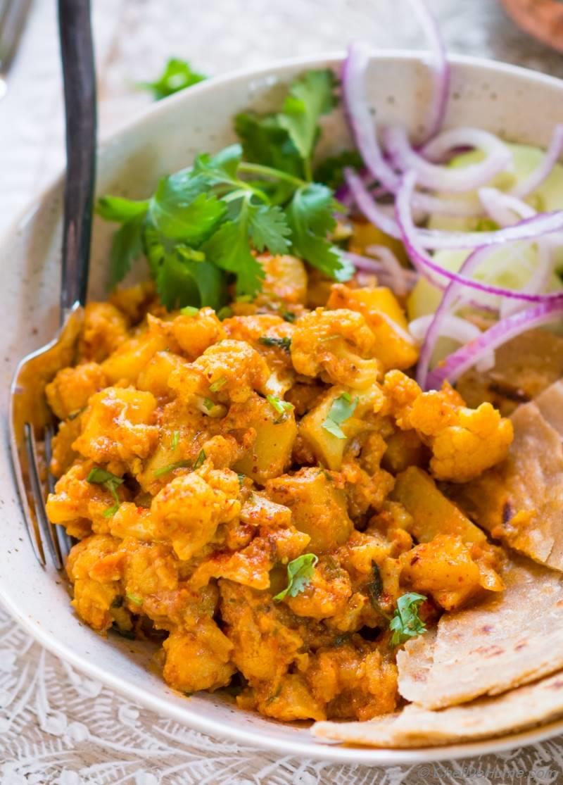 Aloo Gobi - Cauliflower Potato Curry Recipe | ChefDeHome.com