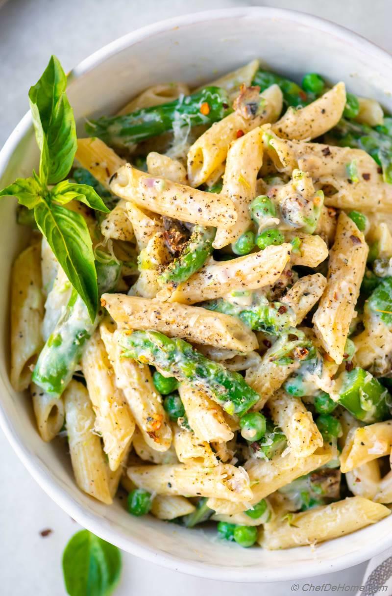Creamy Asparagus Pasta Recipe