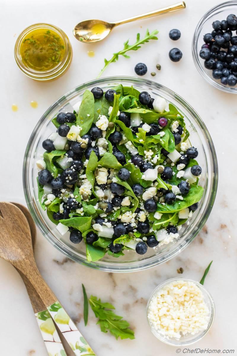 Spinach Blueberry Salad Recipe ChefDeHome blueberry-sour-jarra-canels